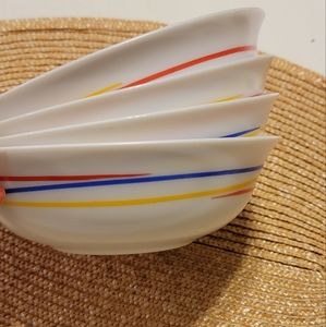 4 Vintage Arcopal France White 6.5 " Soup/Salad Bowls Swirl Pattern Rare